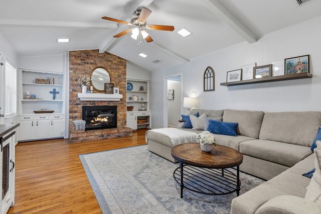 7617 La Risa Drive, Dallas, TX 75248
