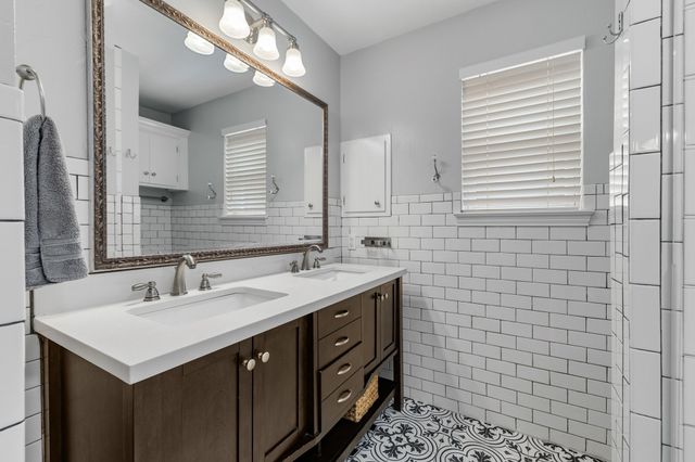 7617 La Risa Drive, Dallas, TX 75248
