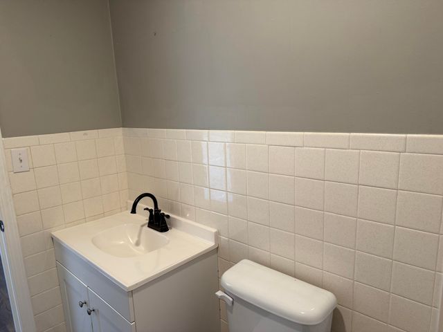 1415 N Main Street, Monticello, KY 42633