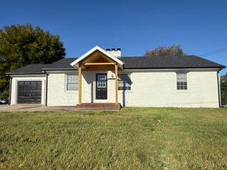 1415 N Main Street, Monticello, KY 42633