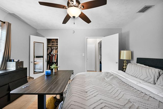 2204 NW 3rd Avenue 2, Wilton Manors, FL 33311