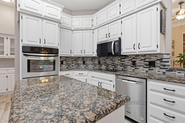 1104 ORIOLE LANE, Burkburnett, TX 76354