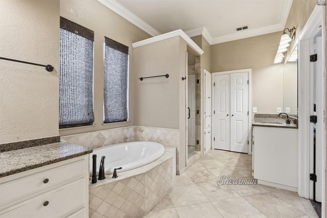 1104 ORIOLE LANE, Burkburnett, TX 76354