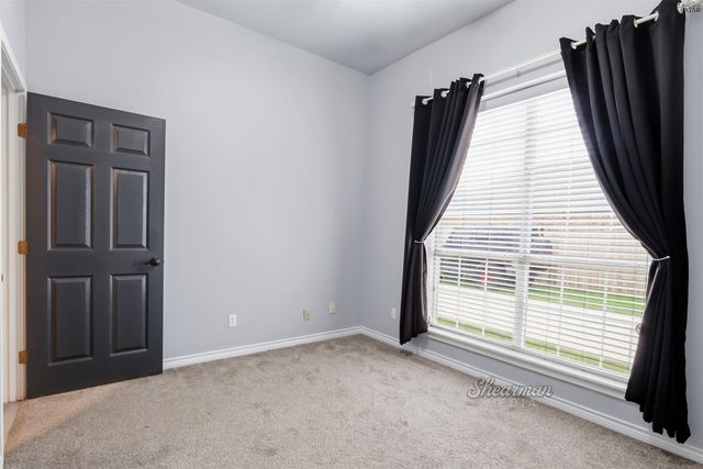 1104 ORIOLE LANE, Burkburnett, TX 76354