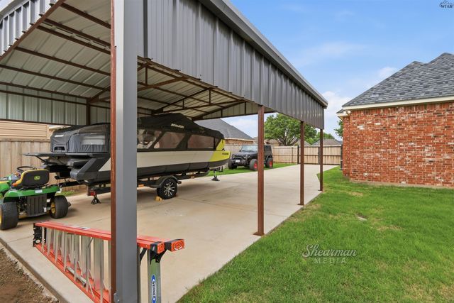 1104 ORIOLE LANE, Burkburnett, TX 76354