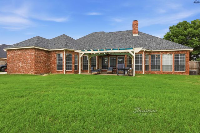 1104 ORIOLE LANE, Burkburnett, TX 76354
