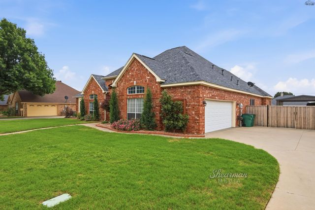 1104 ORIOLE LANE, Burkburnett, TX 76354