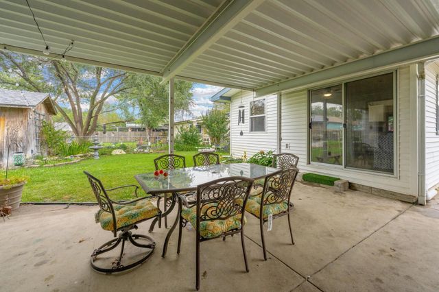 2228 W Hadden St, Wichita, KS 67217