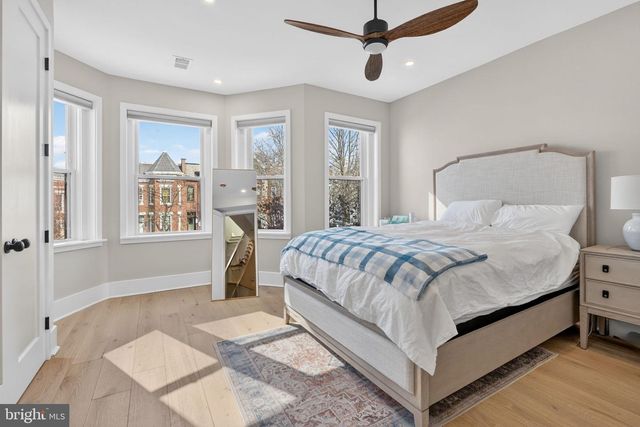 32 ADAMS ST NW, Washington, DC 20001