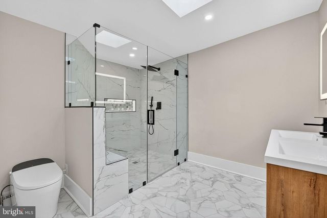 32 ADAMS ST NW, Washington, DC 20001