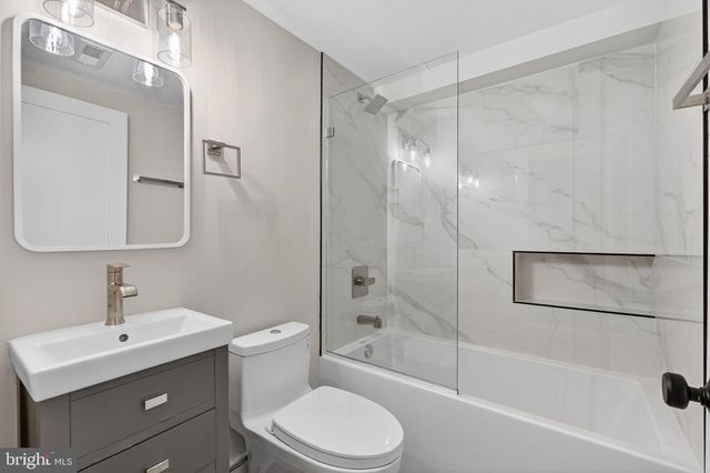 32 ADAMS ST NW, Washington, DC 20001