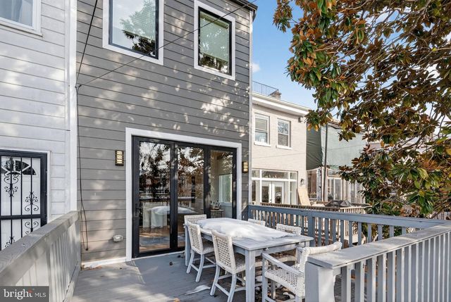 32 ADAMS ST NW, Washington, DC 20001