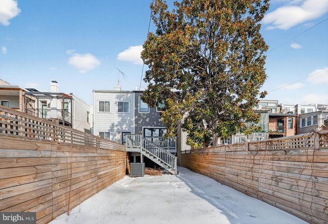 32 ADAMS ST NW, Washington, DC 20001