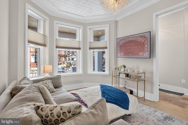 32 ADAMS ST NW, Washington, DC 20001