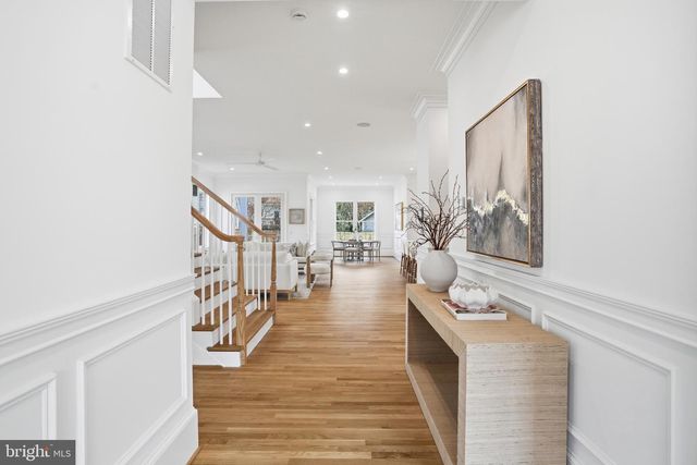 803 N HIGHLAND ST, Arlington, VA 22201