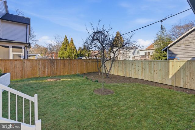 803 N HIGHLAND ST, Arlington, VA 22201