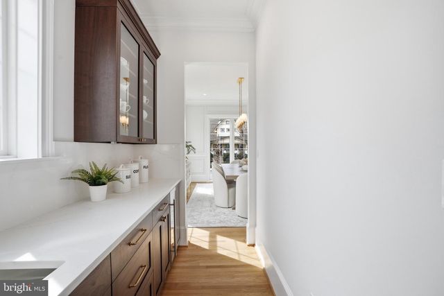 803 N HIGHLAND ST, Arlington, VA 22201