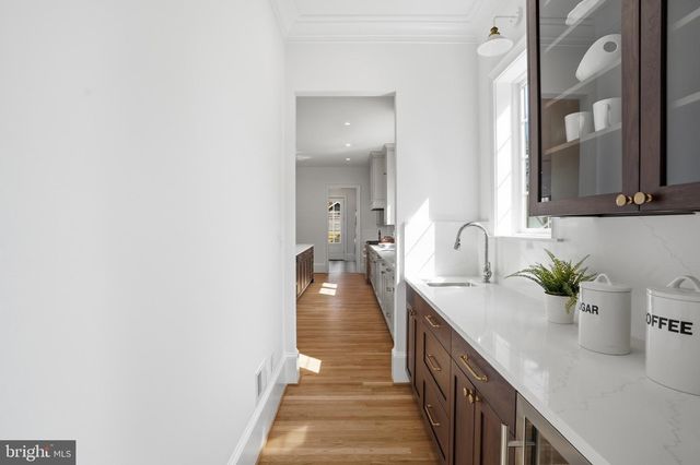 803 N HIGHLAND ST, Arlington, VA 22201