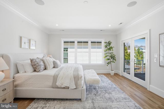 803 N HIGHLAND ST, Arlington, VA 22201