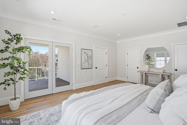 803 N HIGHLAND ST, Arlington, VA 22201