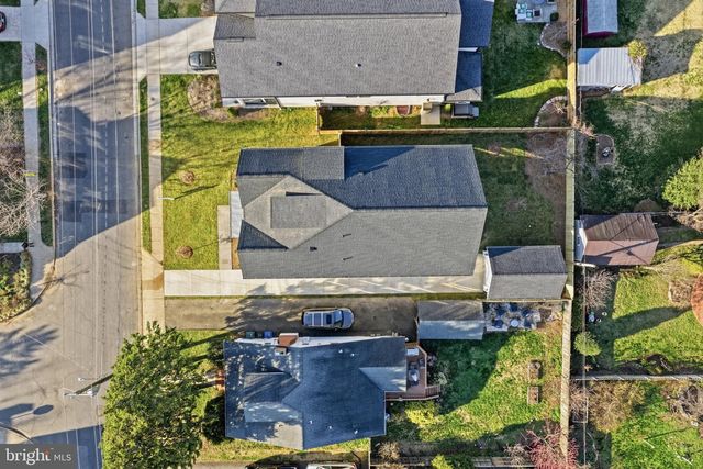 803 N HIGHLAND ST, Arlington, VA 22201