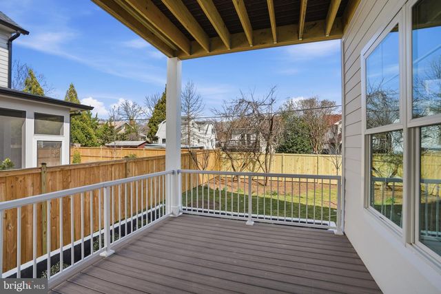 803 N HIGHLAND ST, Arlington, VA 22201