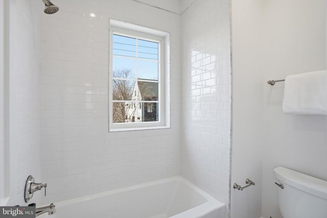 803 N HIGHLAND ST, Arlington, VA 22201