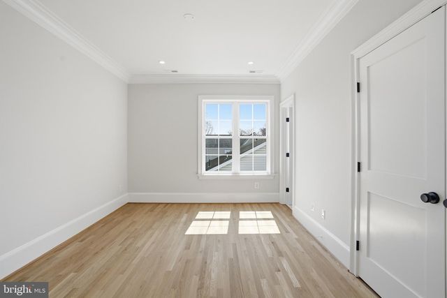 803 N HIGHLAND ST, Arlington, VA 22201