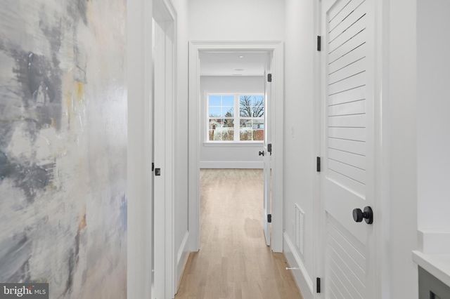 803 N HIGHLAND ST, Arlington, VA 22201