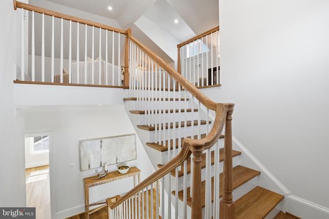 803 N HIGHLAND ST, Arlington, VA 22201