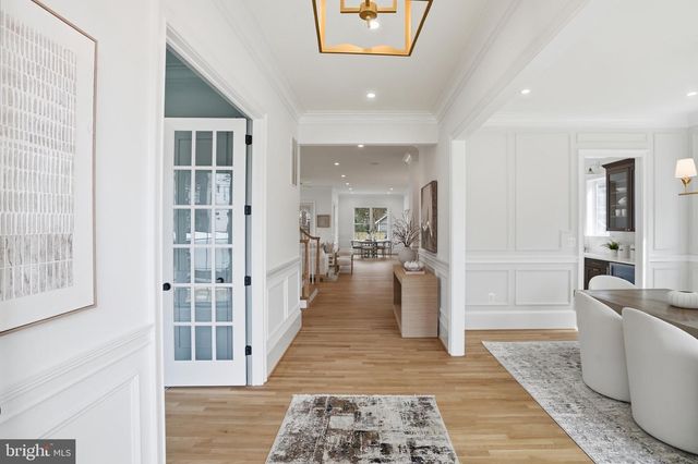 803 N HIGHLAND ST, Arlington, VA 22201