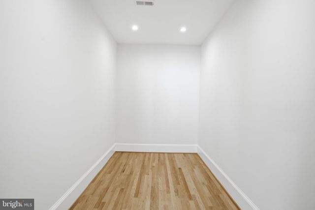 803 N HIGHLAND ST, Arlington, VA 22201