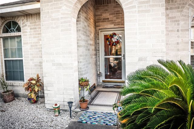 13938 Flintlock Dr, Corpus Christi, TX 78418