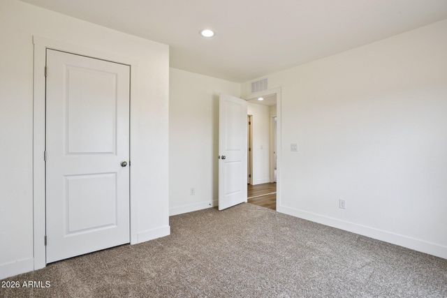 25424 W Mark Lane, Wittmann, AZ 85361