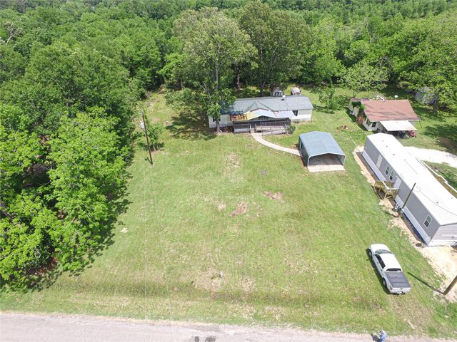 613 River Road, Goodrich, TX 77335