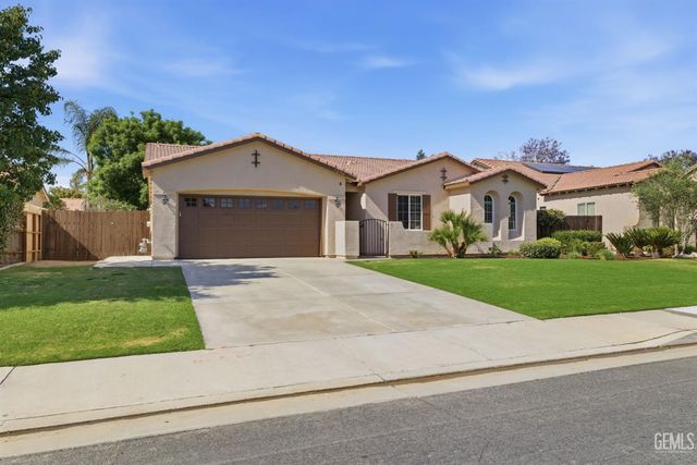 10904 Lewelling Street, Bakersfield, CA 93312