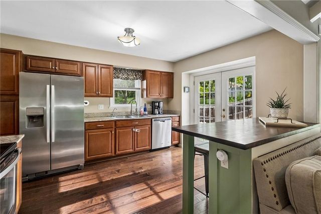 7833 N Michigan Avenue, Kansas City, MO 64118