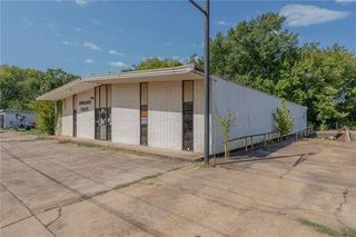 2214 LEE Street, Alexandria, LA 71301