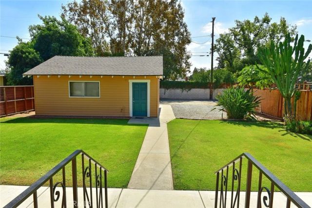 470 W Center, Covina, CA 91723