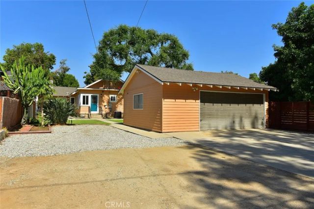 470 W Center, Covina, CA 91723