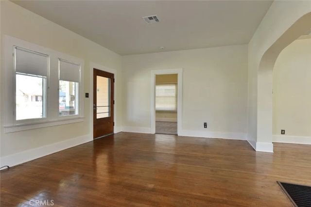 470 W Center, Covina, CA 91723