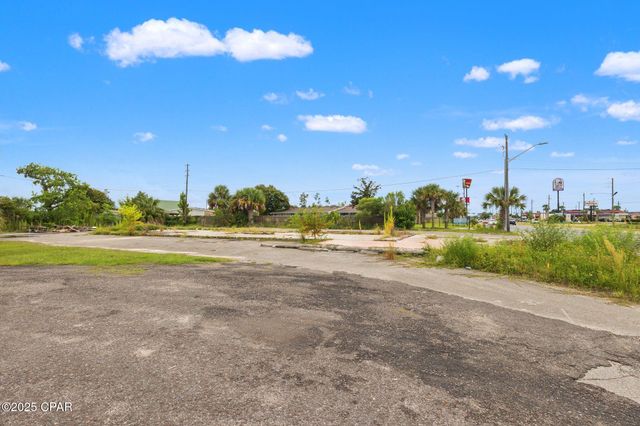 325 S Tyndall Parkway, Panama City, FL 32404