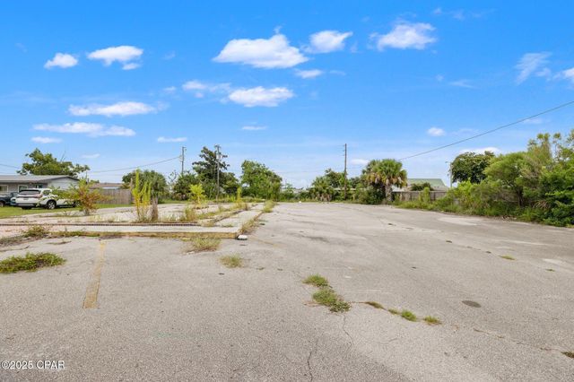 325 S Tyndall Parkway, Panama City, FL 32404