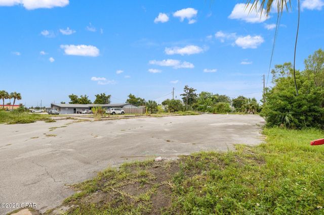 325 S Tyndall Parkway, Panama City, FL 32404