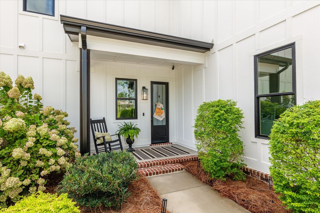 Image 11 of property listing at 443 S Old Belair Road, Grovetown, GA 30813