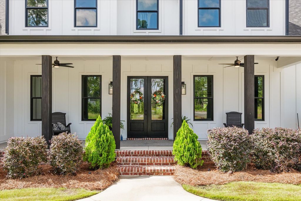 Image 2 of property listing at 443 S Old Belair Road, Grovetown, GA 30813