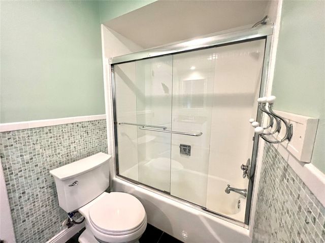 4388 13TH WAY NE, St Petersburg, FL 33703