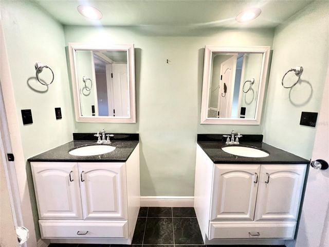 4388 13TH WAY NE, St Petersburg, FL 33703