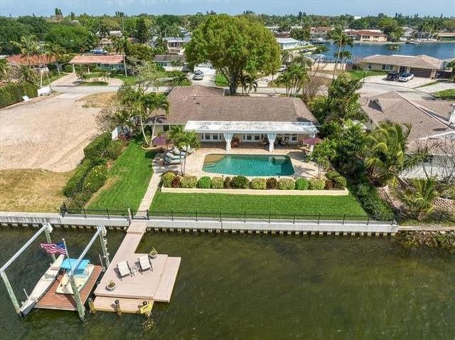 4388 13TH WAY NE, St Petersburg, FL 33703