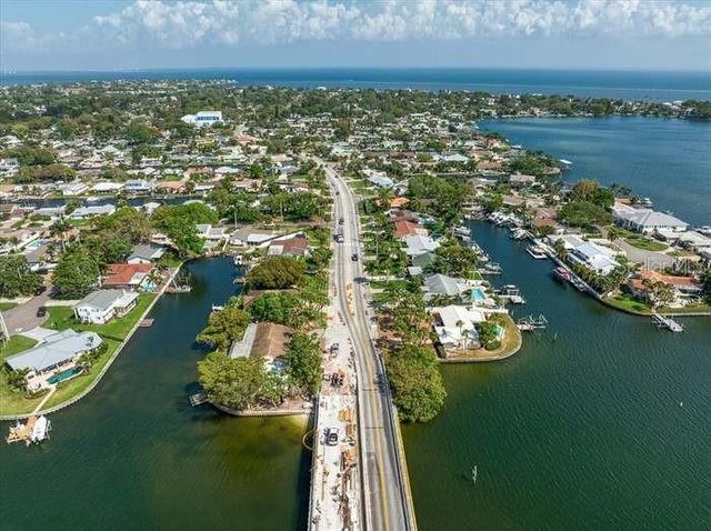 4388 13TH WAY NE, St Petersburg, FL 33703